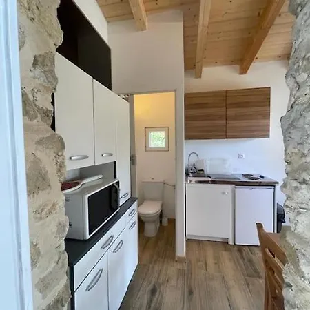 Dependance De Maison Bucolique