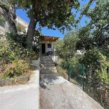 Holiday home Dependance De Maison Bucolique Menton
